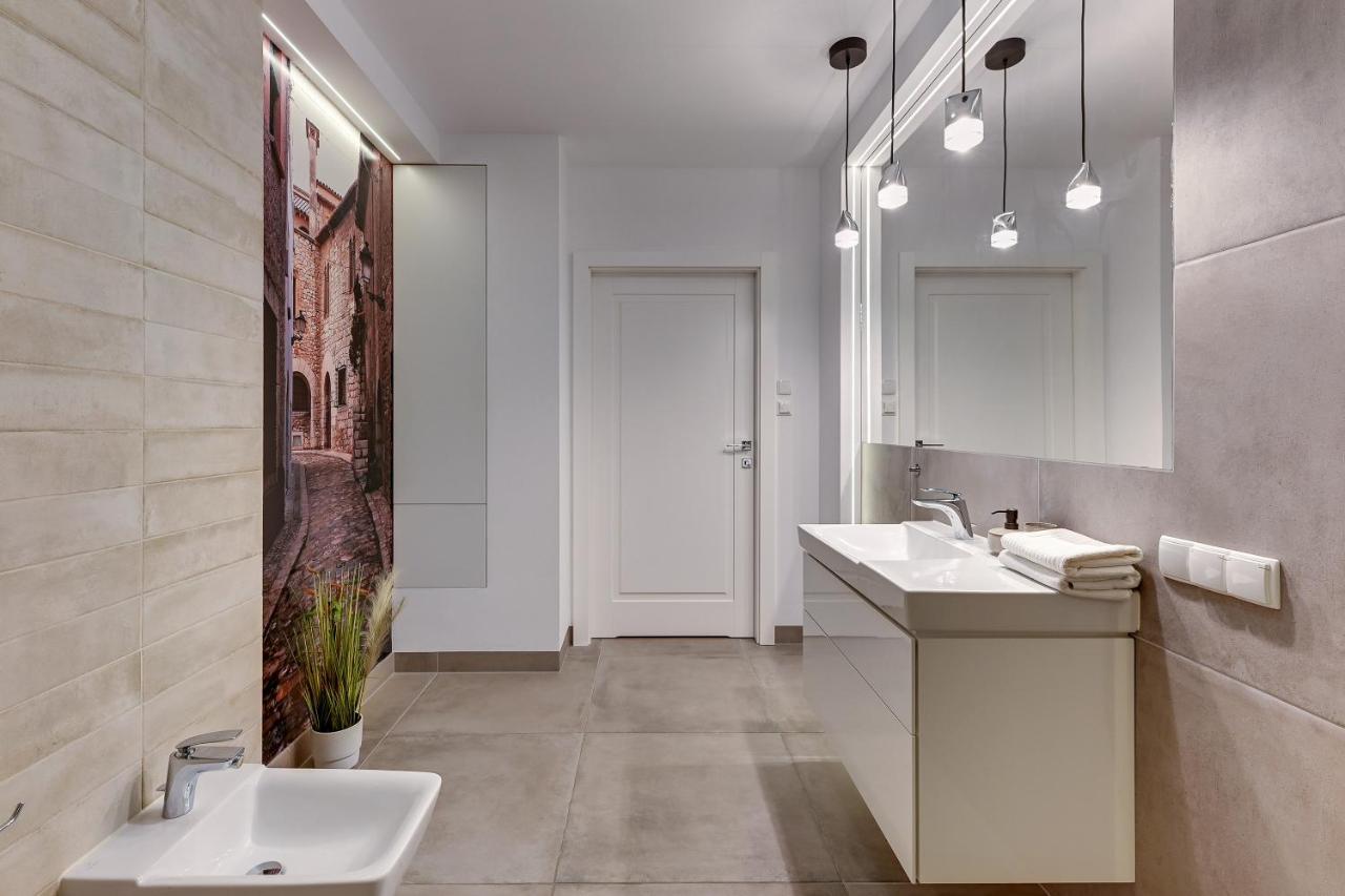 Chmielna Park By Comfort Apartments غدانسك المظهر الخارجي الصورة